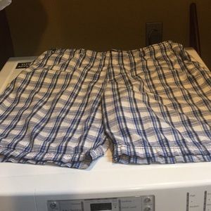 White light blue and navy Plaid size 38 shorts